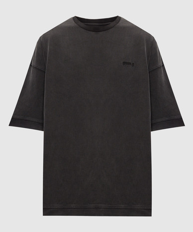 Graues T-Shirt mit Markenaufdruck