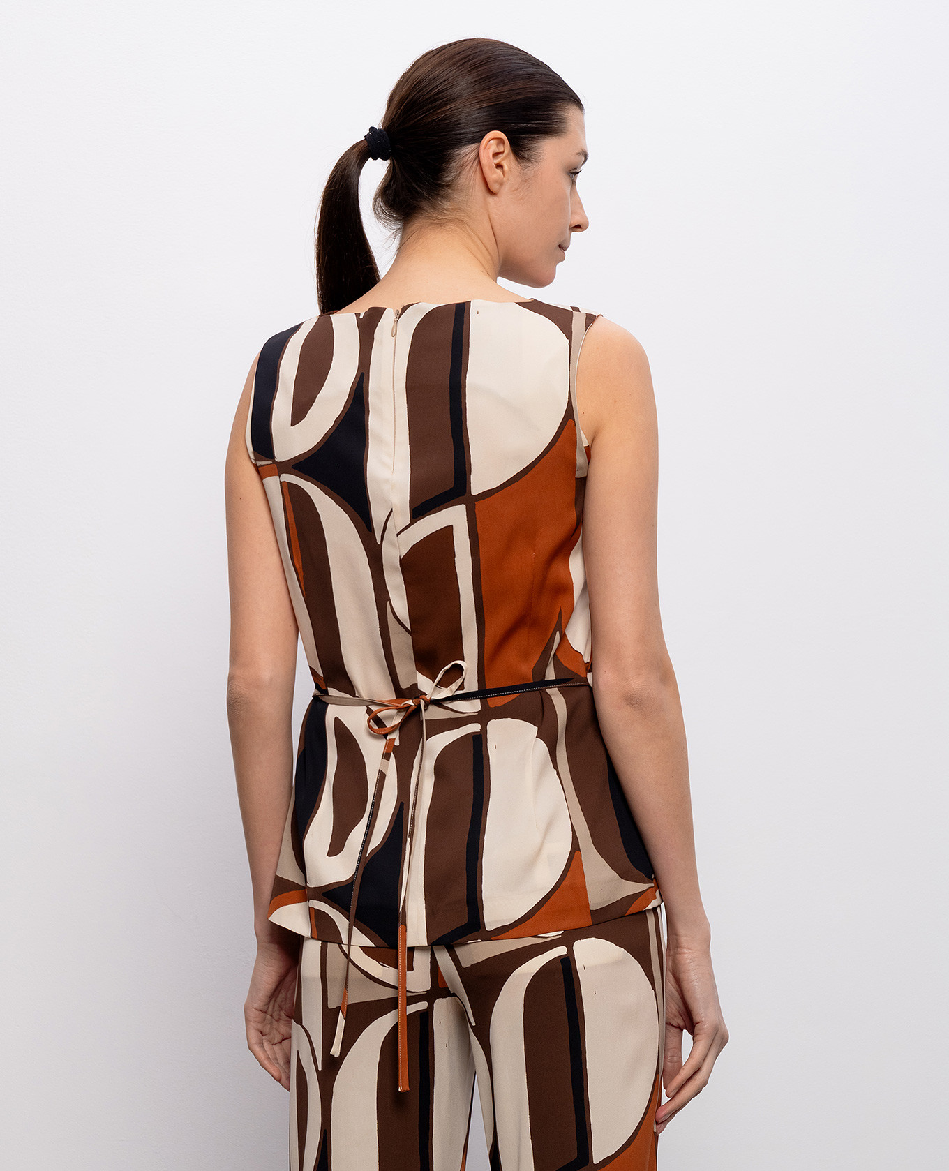 

Beige silk top with Dolly print Marco Pescarolo