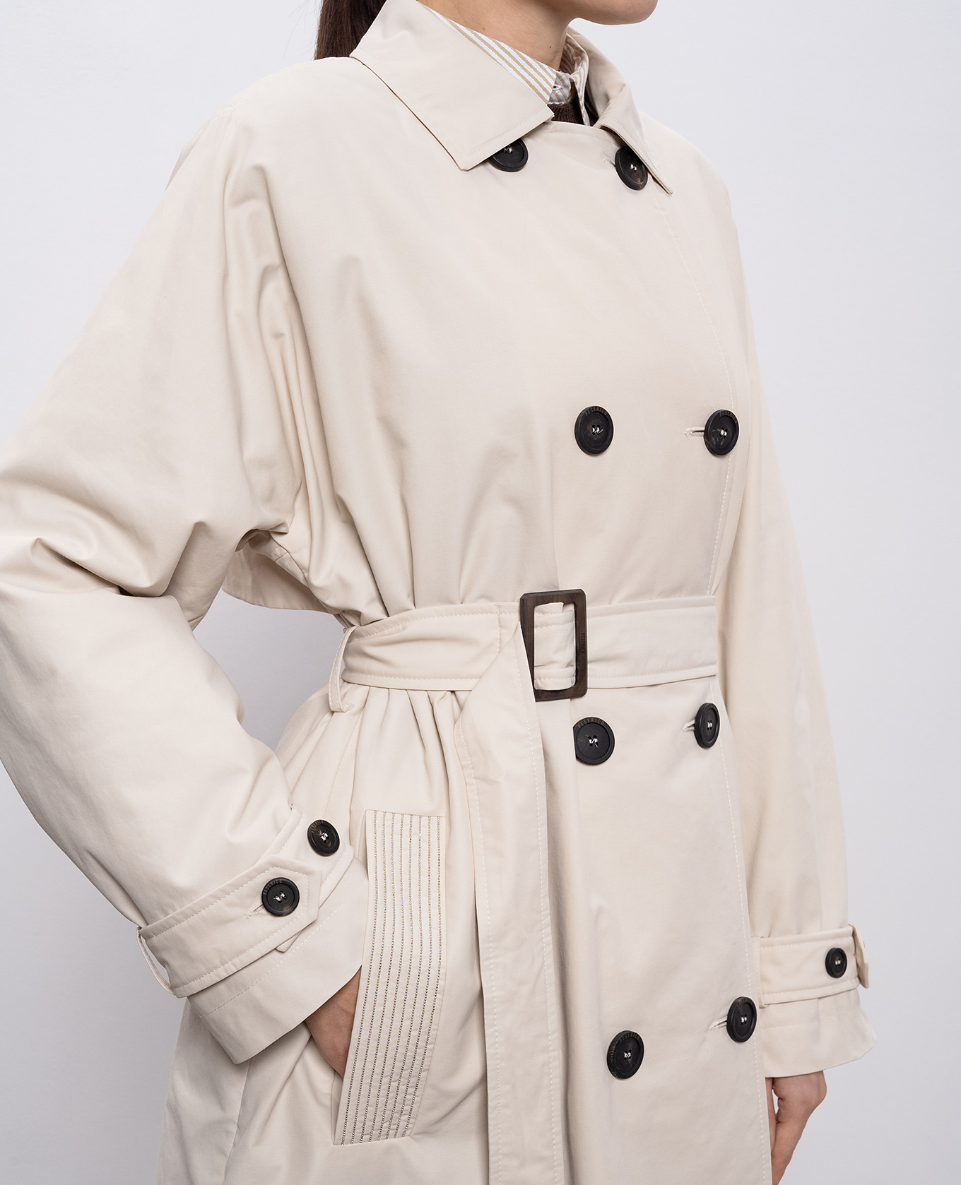 

Beige trench coat with monil chain Peserico
