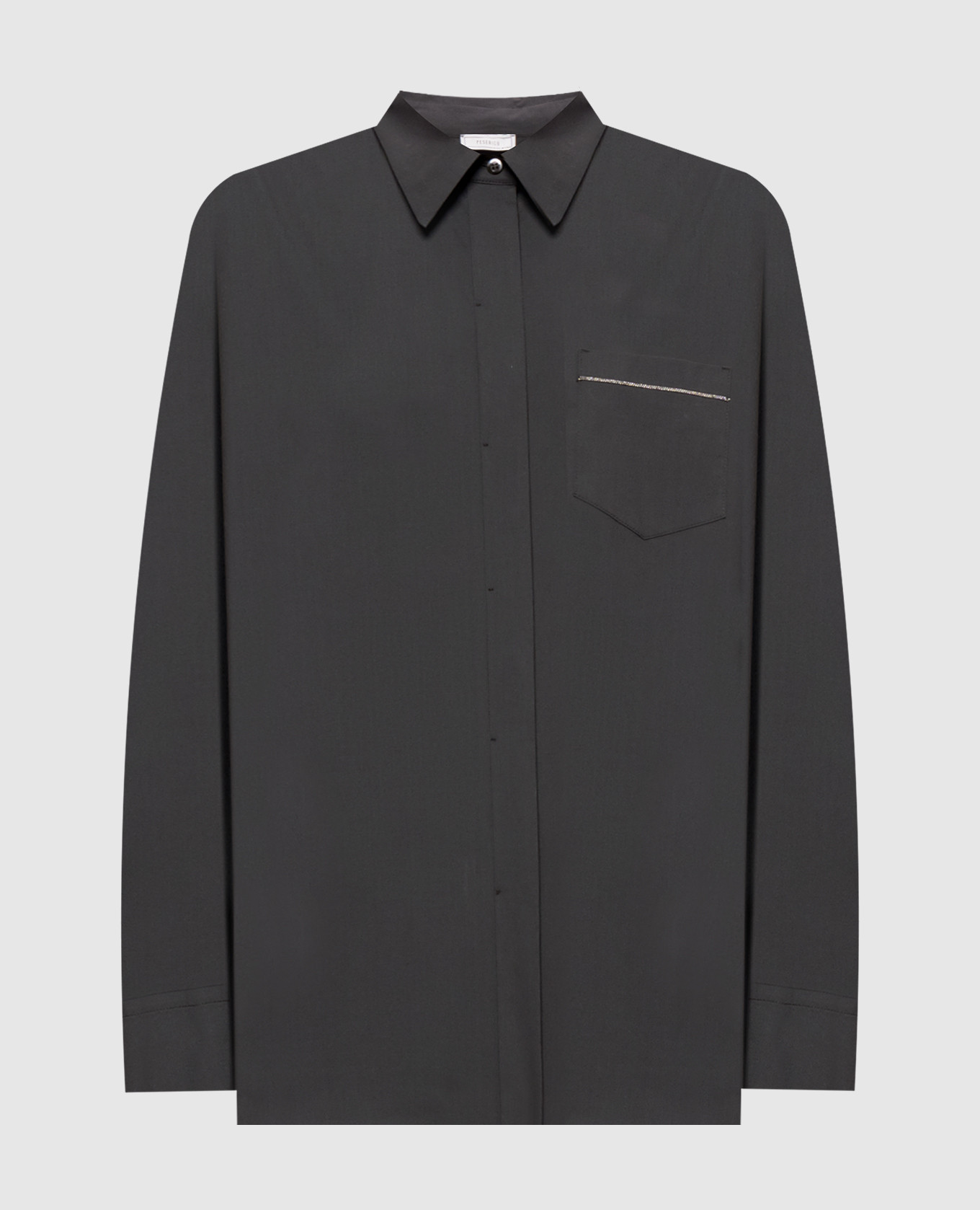Gray shirt with monil chain
