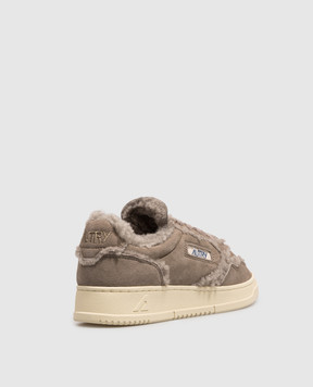 AUTRY Beige suede MEDALIST sneakers with fur AULWGX02