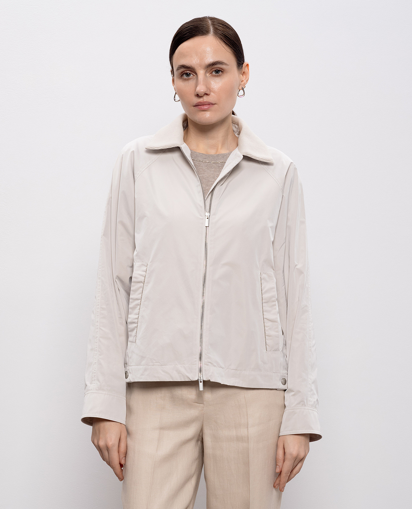 Gray jacket with monil chain Peserico 3