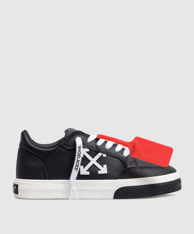 Black leather Vulcanized sneakers