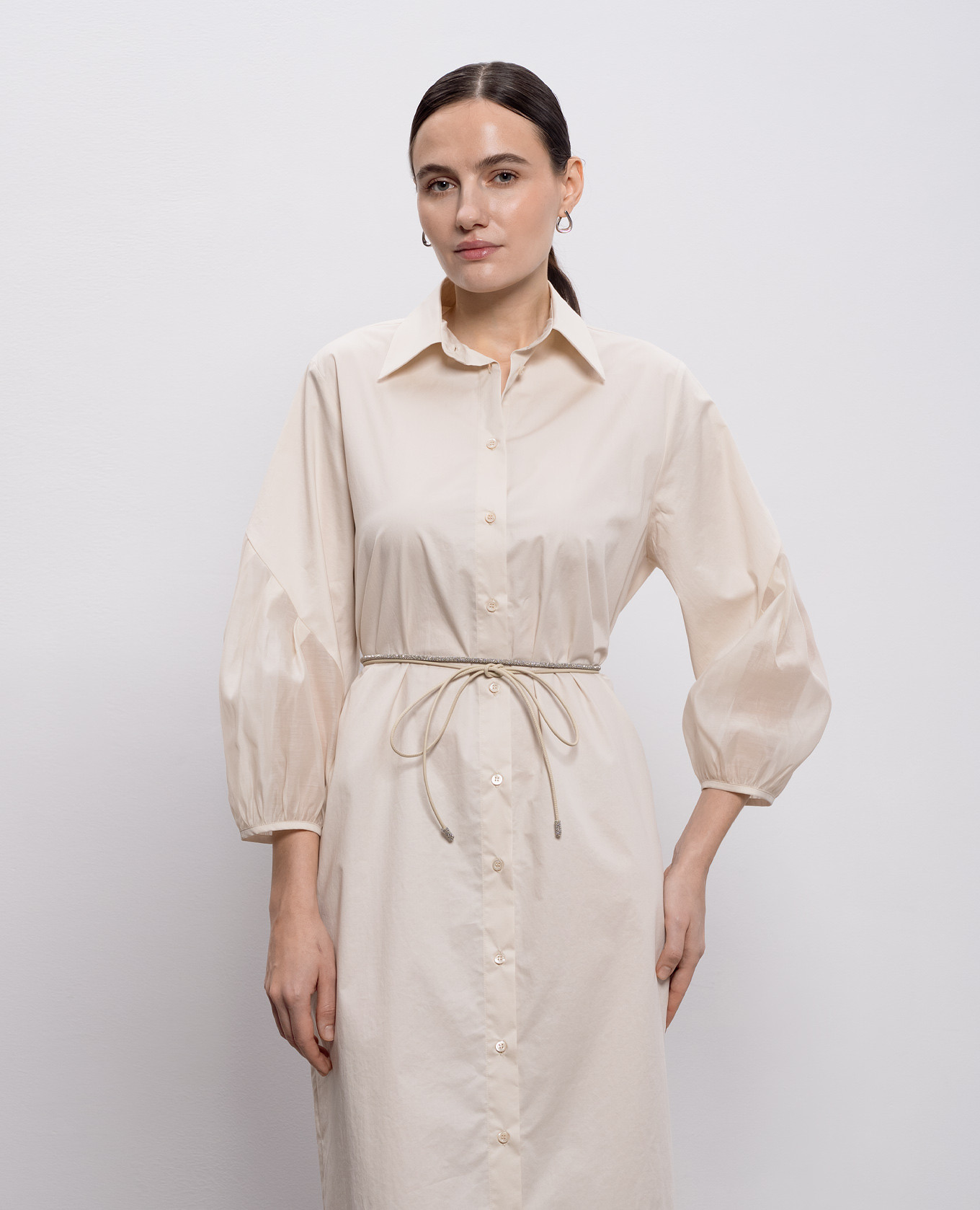 

Beige leather belt with monil chain Peserico