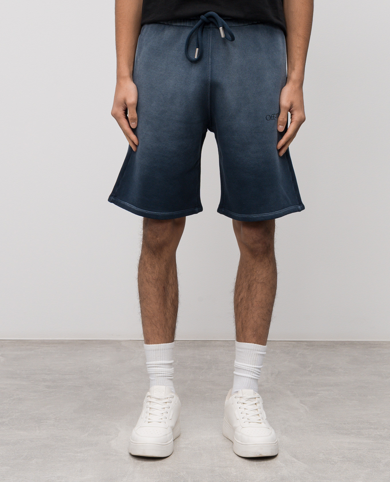 

Blue shorts with logo Off-White