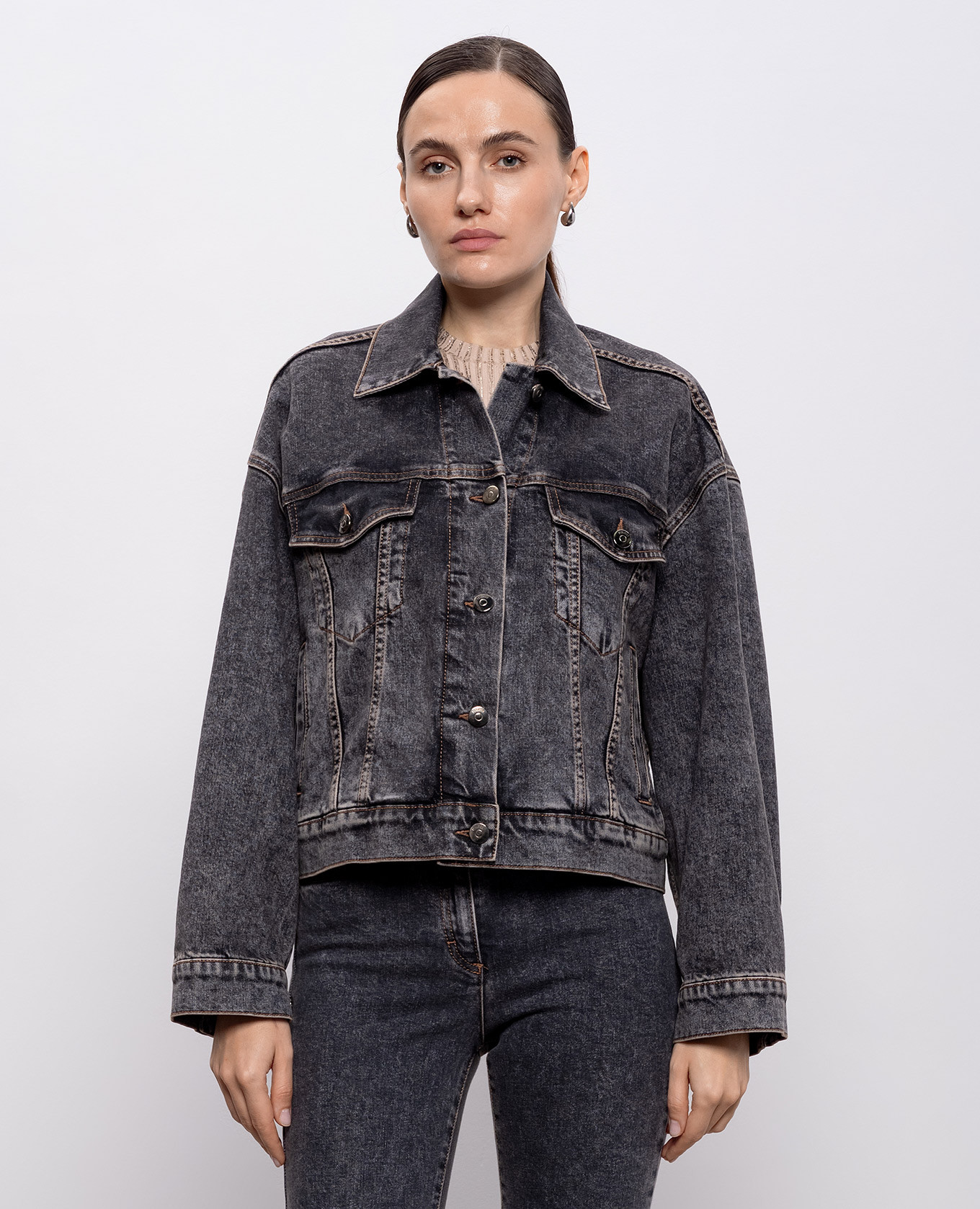 Grey distressed denim jacket Peserico 3