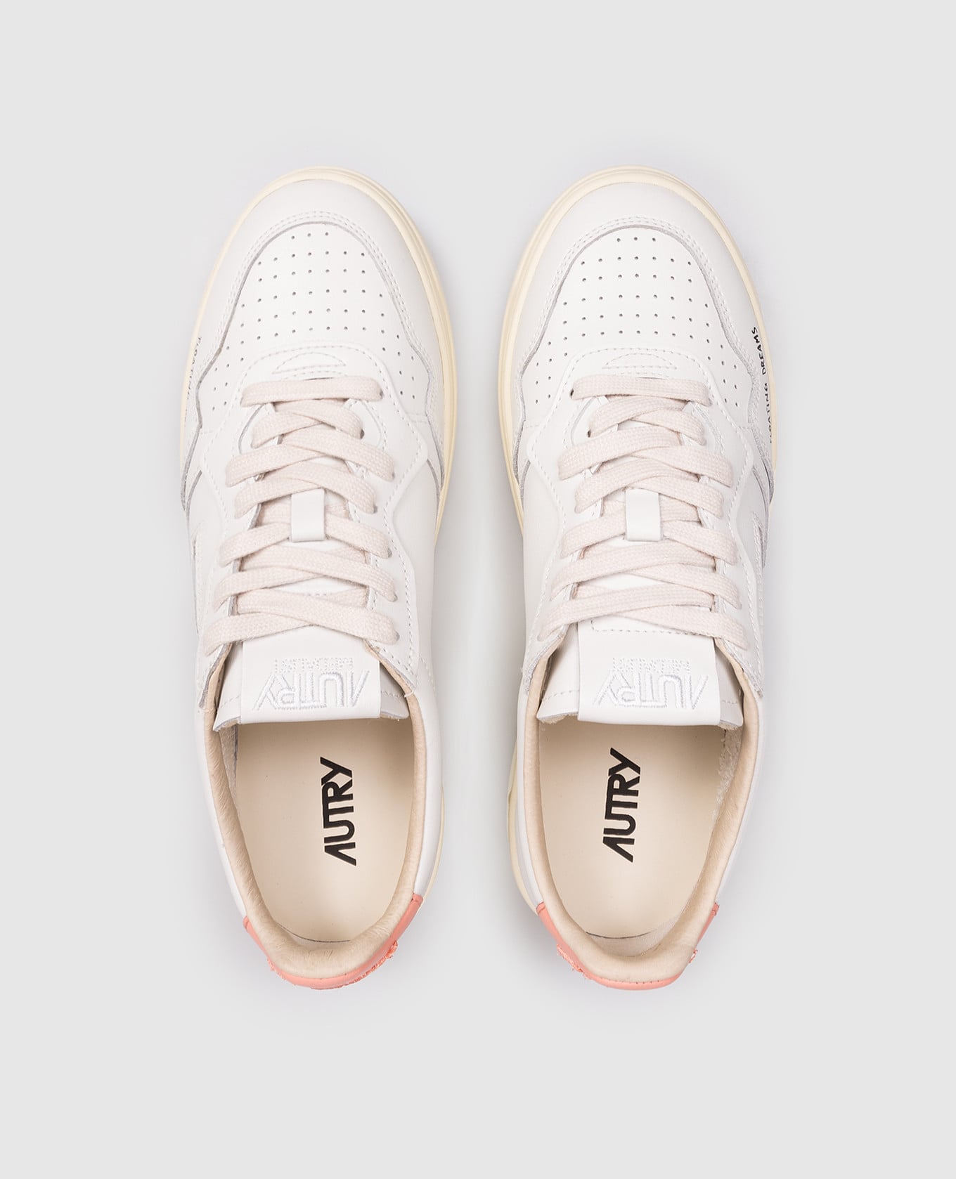 

Medalist white leather sneakers AUTRY