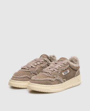 AUTRY Beige suede MEDALIST sneakers with fur AULWGX02