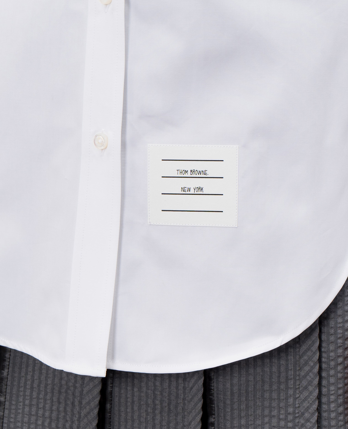 White shirt with logo patch Thom Browne 5