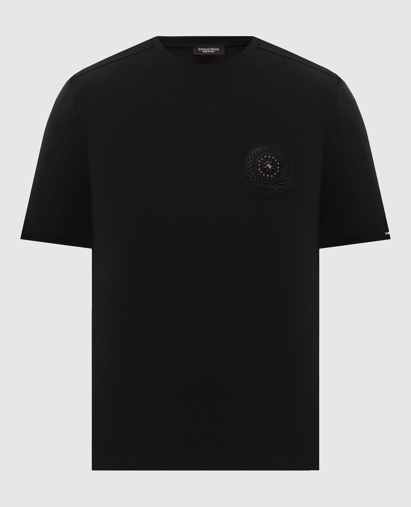 Black T-shirt with embroidered logo