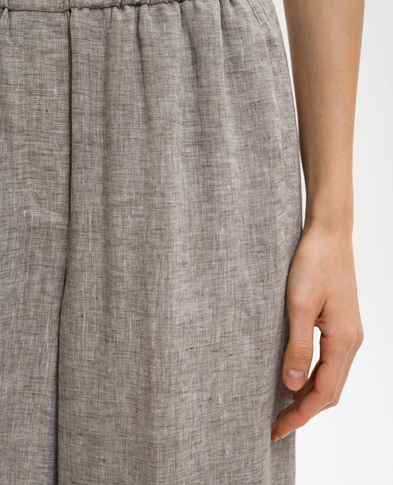 

Beige linen pants Peserico