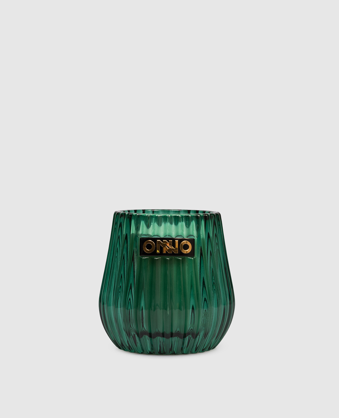 

Eclectic candle with Sage scent in a glass candle holder Onno, Green