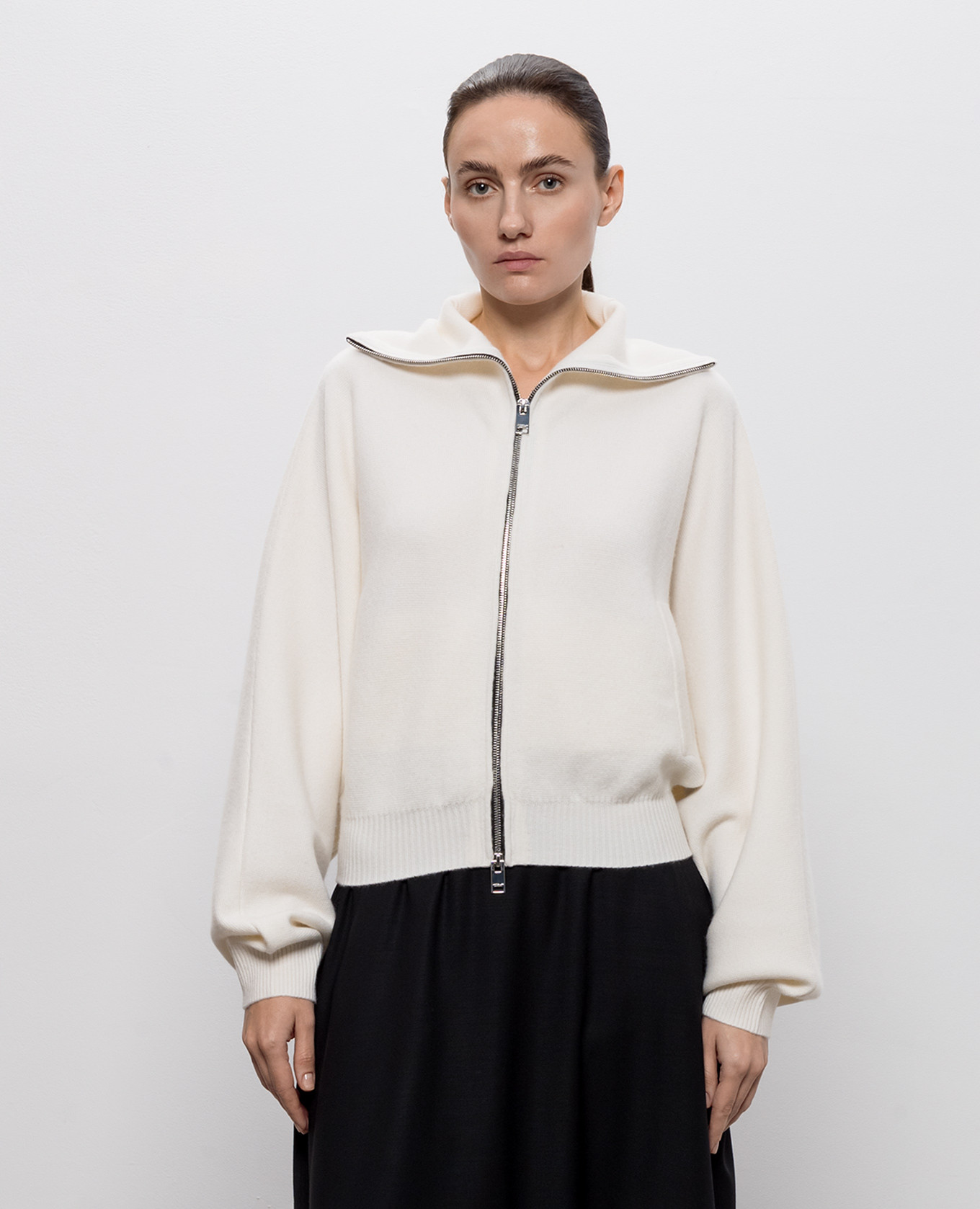 Ivory cashmere cardigan Jacob Lee 3