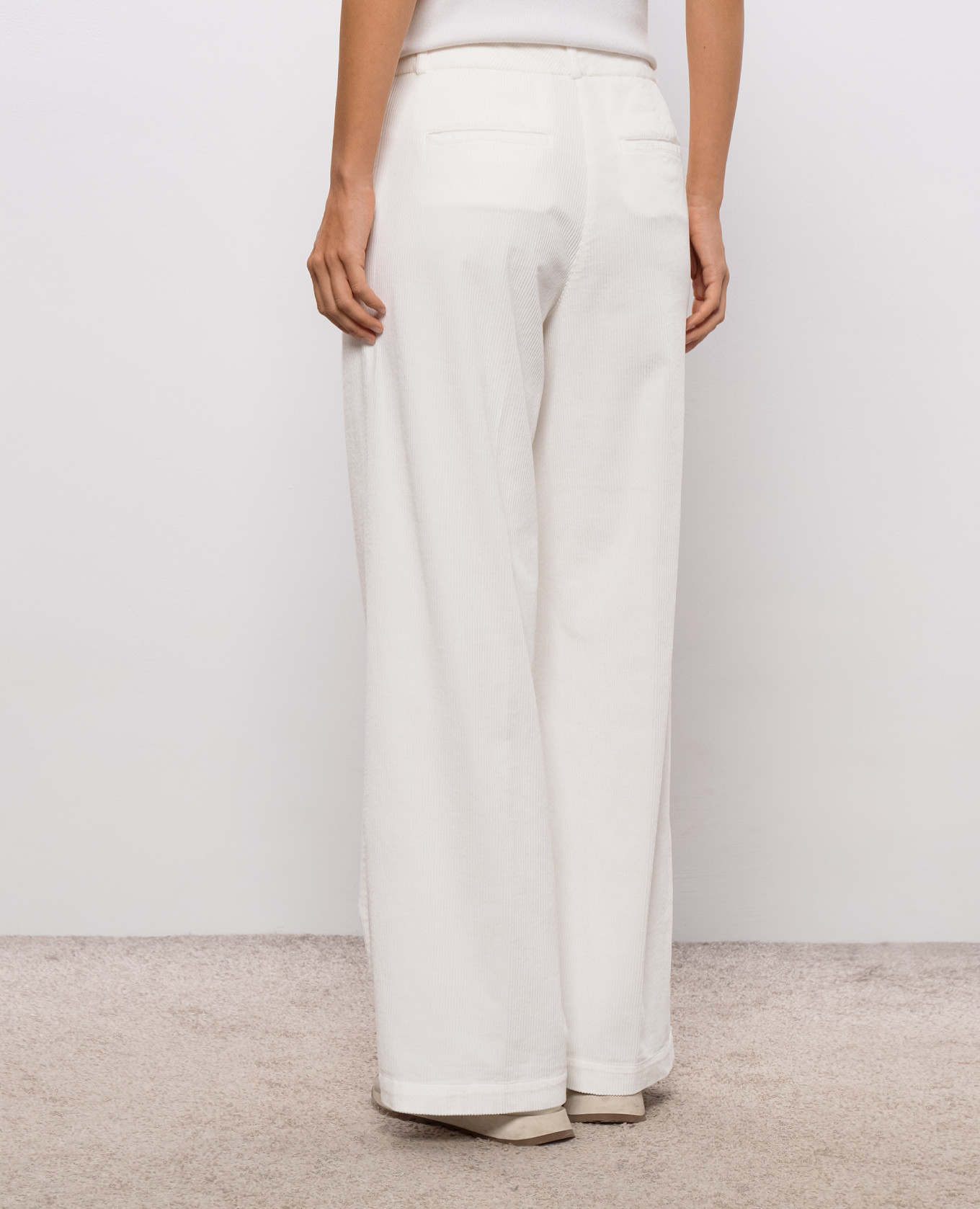 Ivory corduroy pants Peserico 4