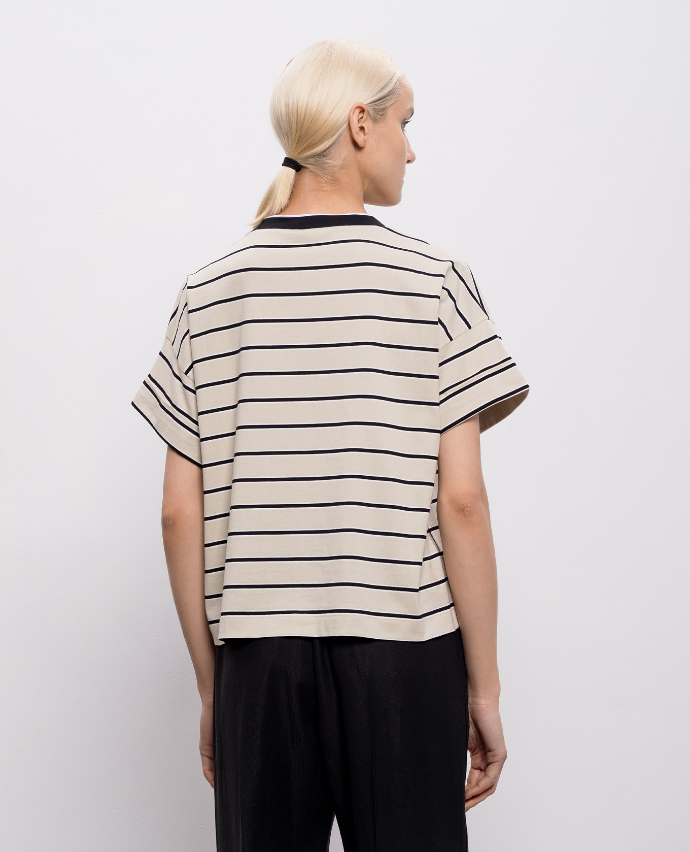 

Beige striped T-shirt with pockets Brunello Cucinelli