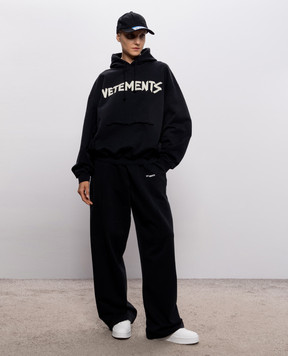 Vetements Black sweatpants with logo print MH27SP192B