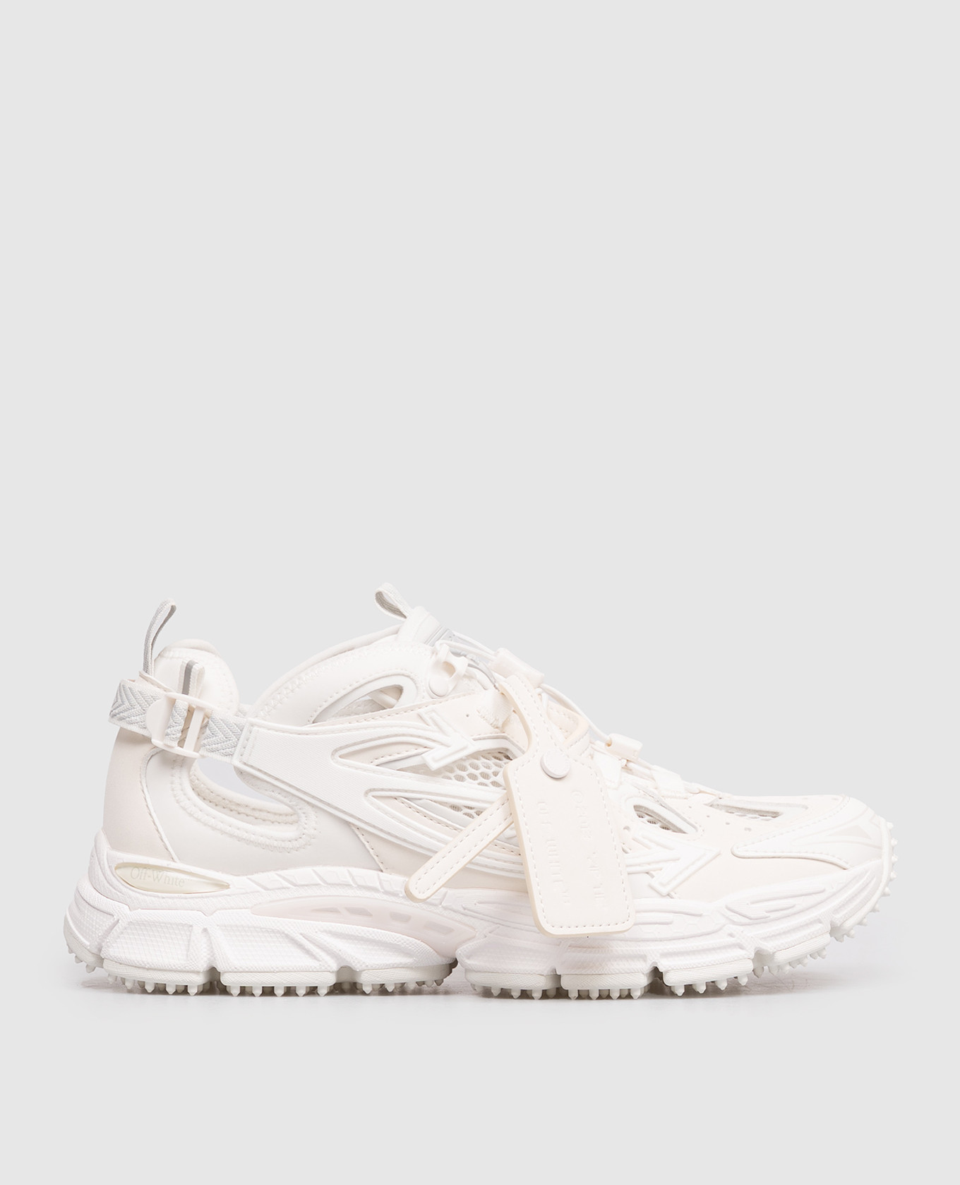 Be Right Back white sneakers