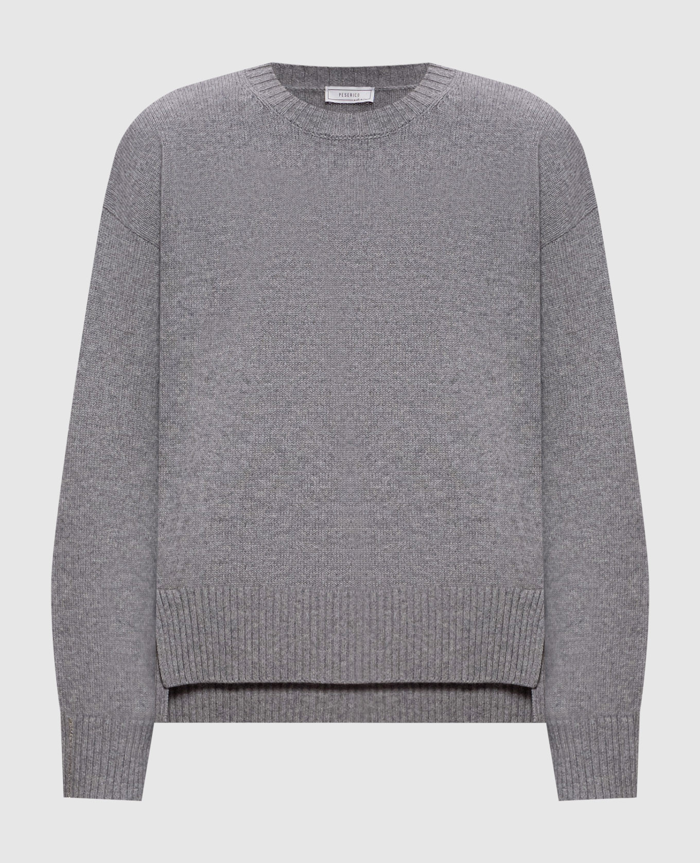 Gray sweater made of wool, silk and cashmere