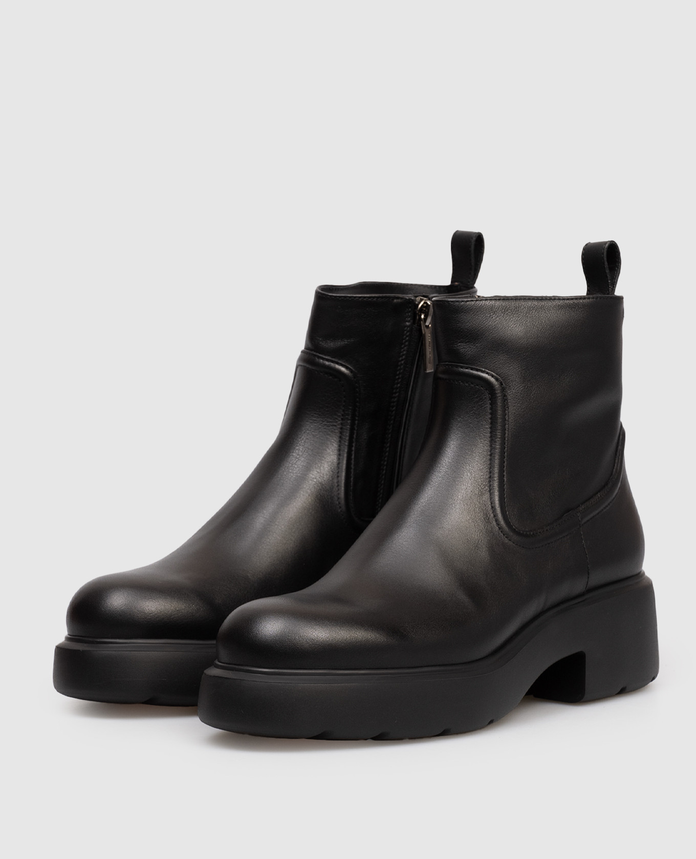 

Black leather boots with logo Santoni