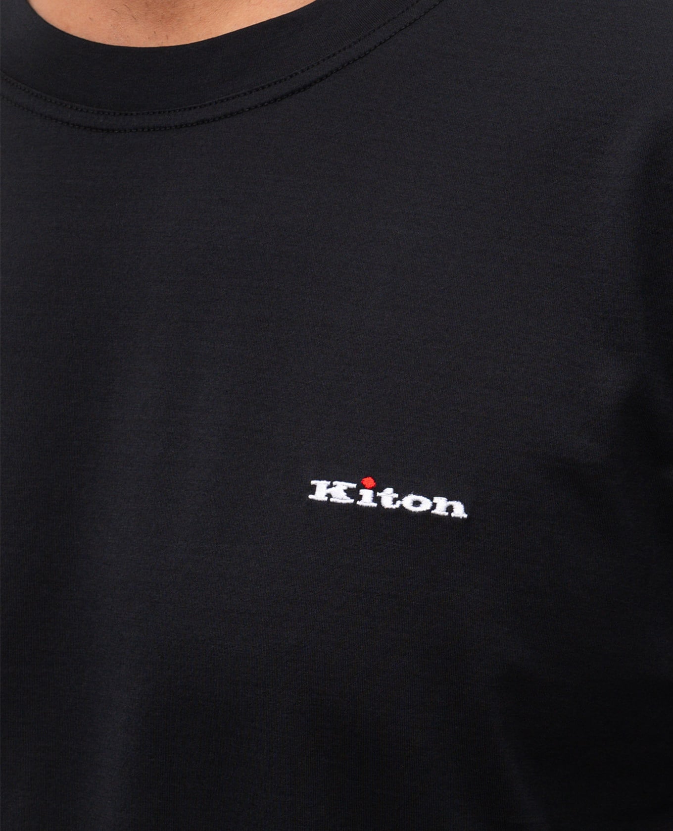

Navy T-shirt with embroidered logo Kiton, Blue