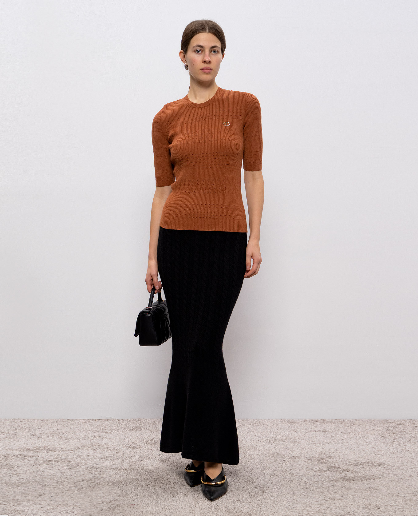 

Brown top with logo Twinset