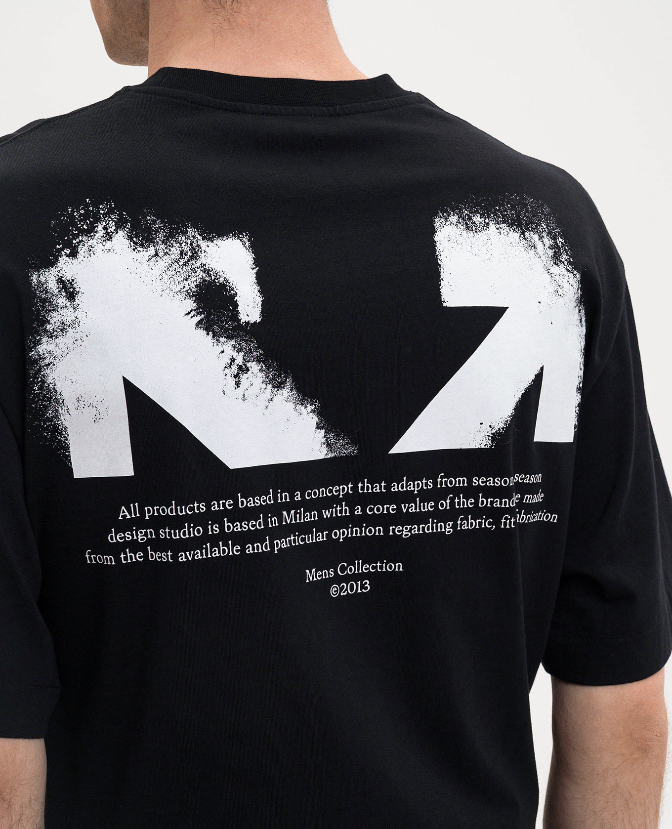 

Black Half Arrow T-shirt Off-White