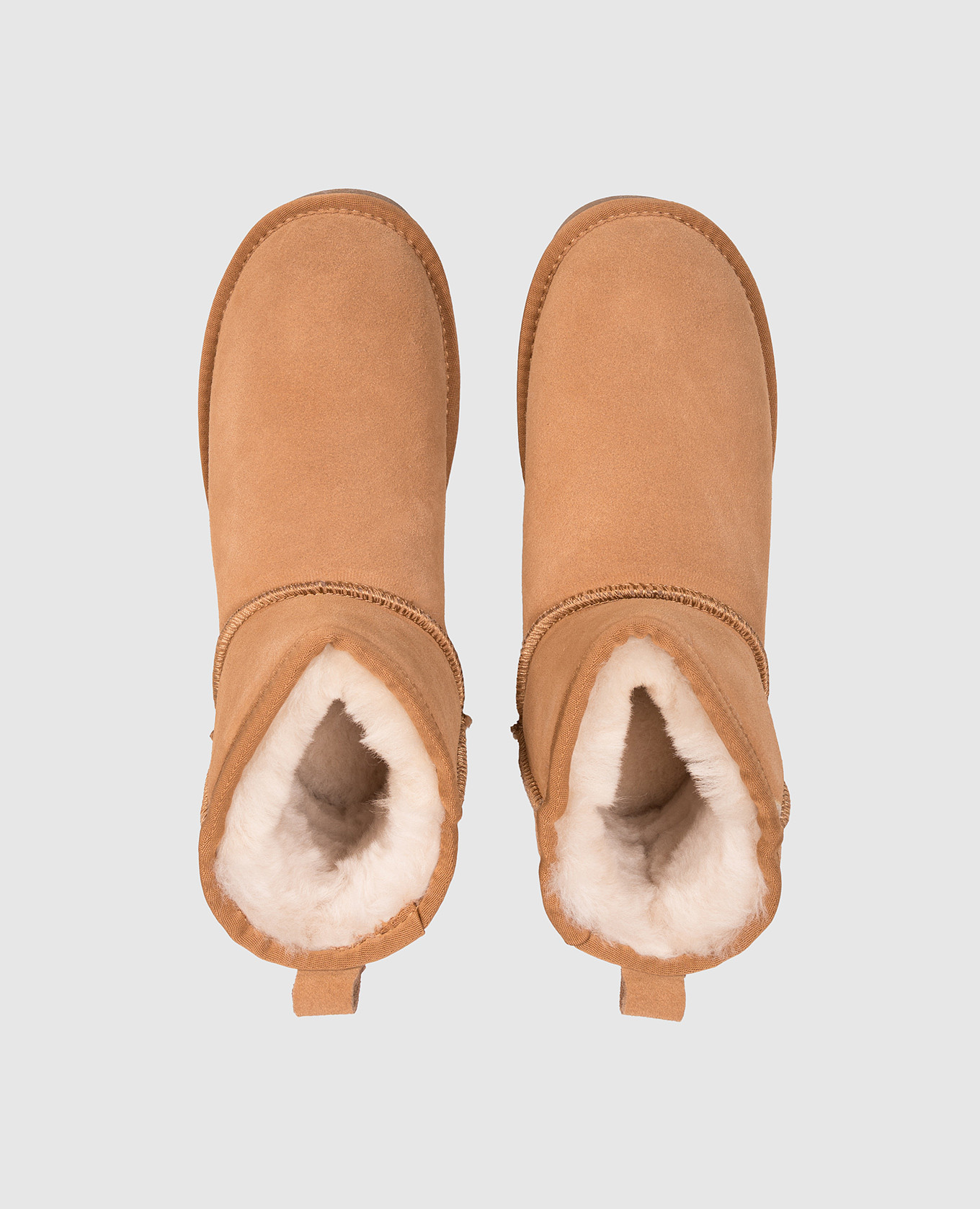 

Brown suede boots with fur trim Colors of California