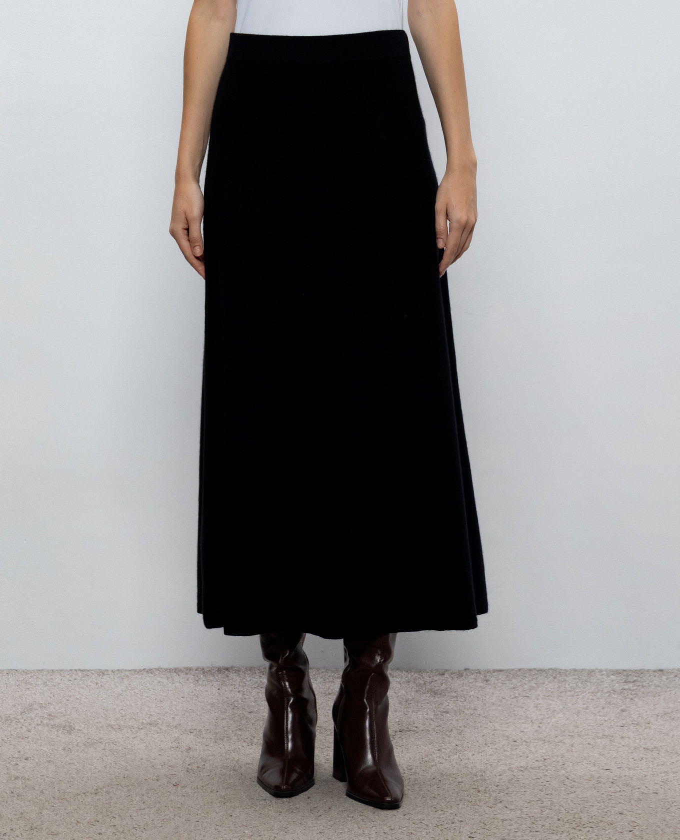 Torie black cashmere midi skirt LISA YANG 3