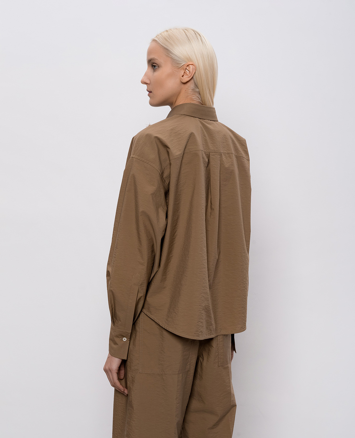 

Brown shirt with sequins Brunello Cucinelli