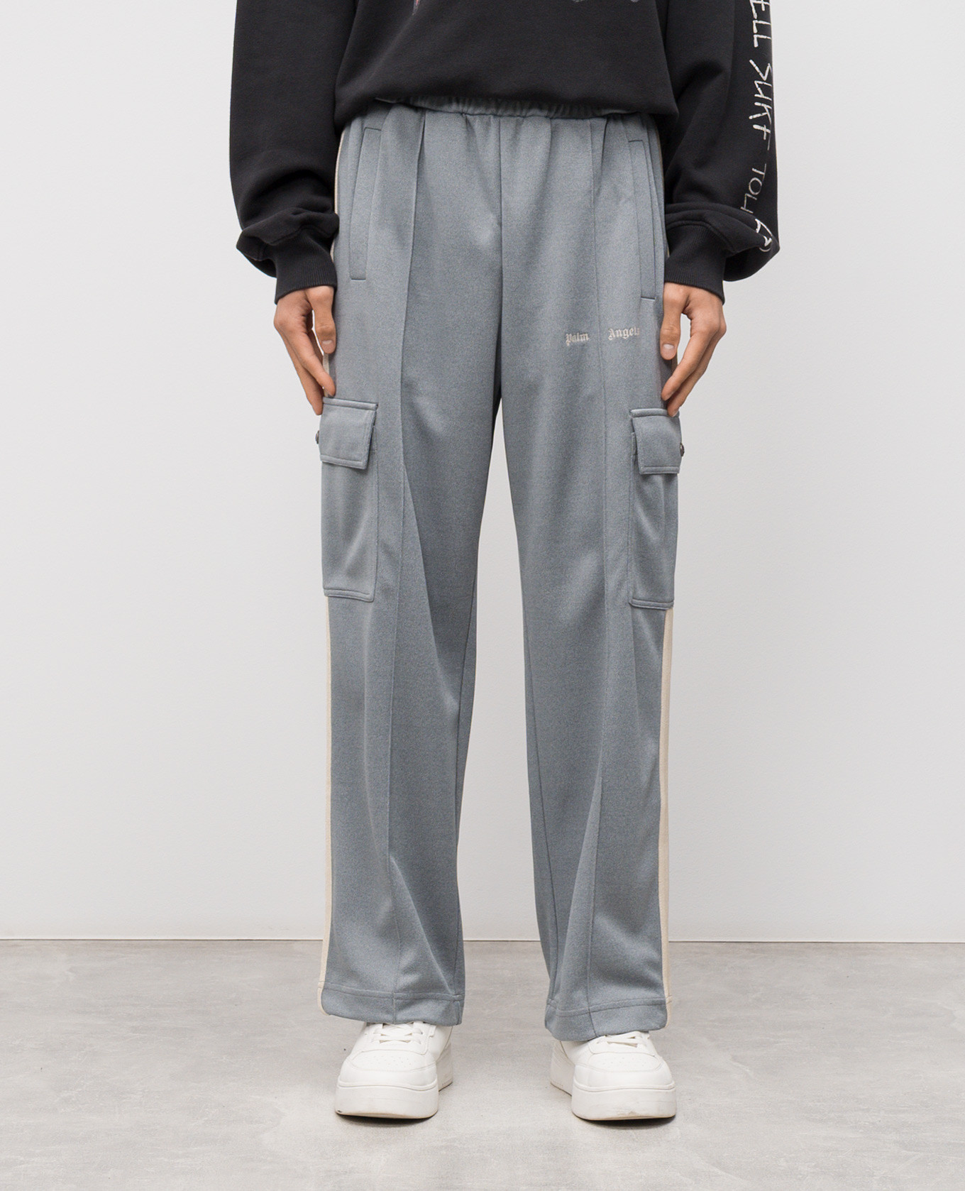 Grey cargo joggers with logo Palm Angels 3