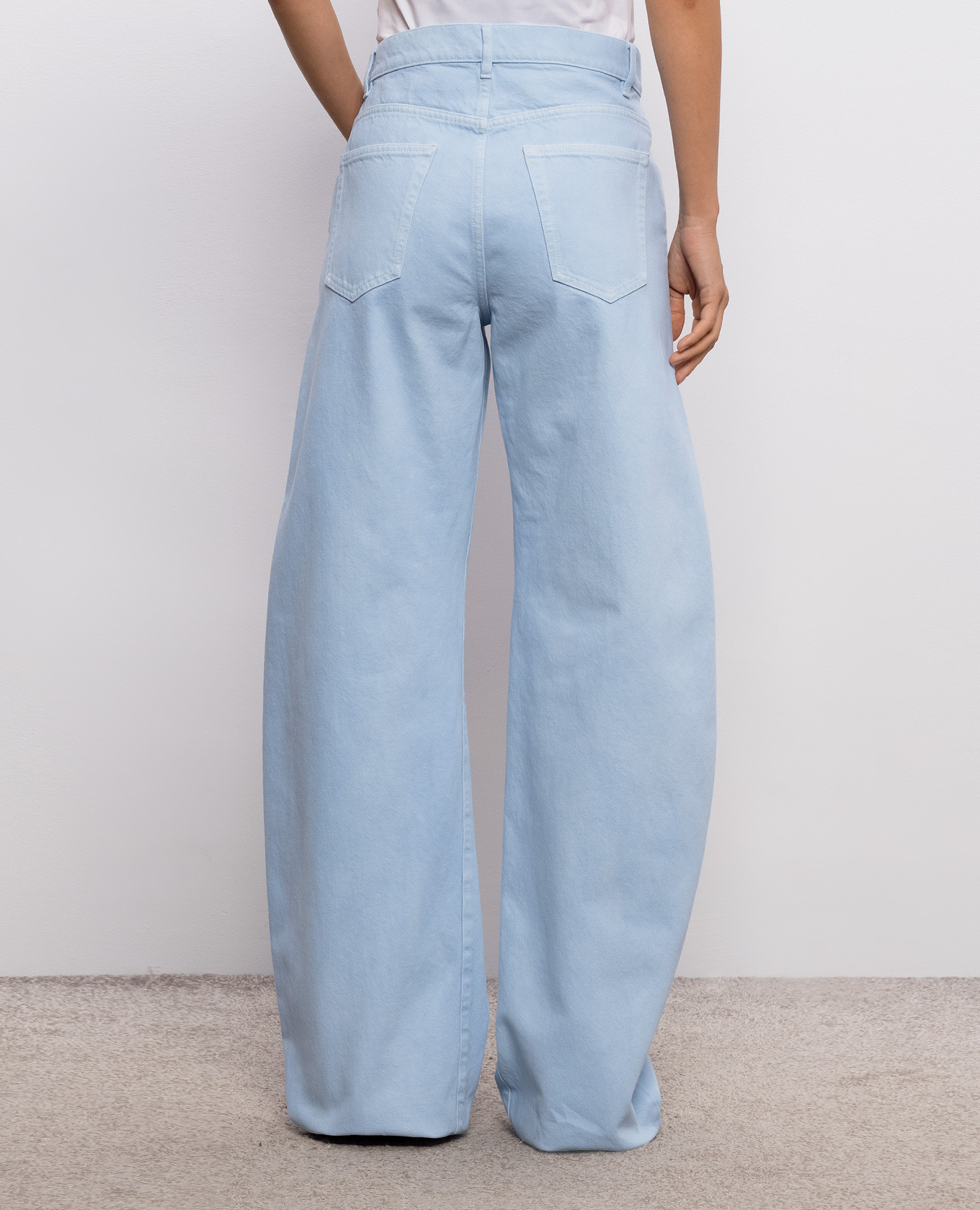 Amoret blue jeans Gabriela Hearst 4