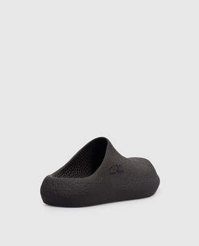 2AM Black clogs with textured logo BUS6GL20241017B