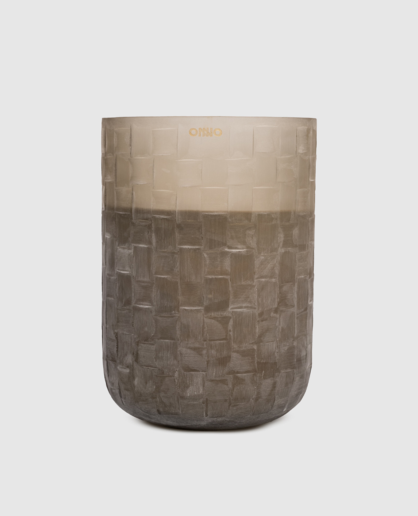 

Chess  candle with Precious Oud scent in a glass candle holder Onno, Grey