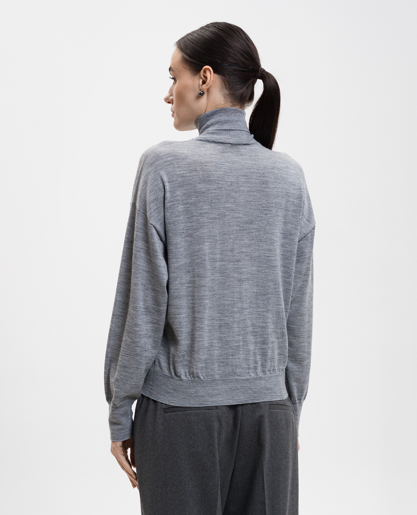 Gray wool golf Peserico 4
