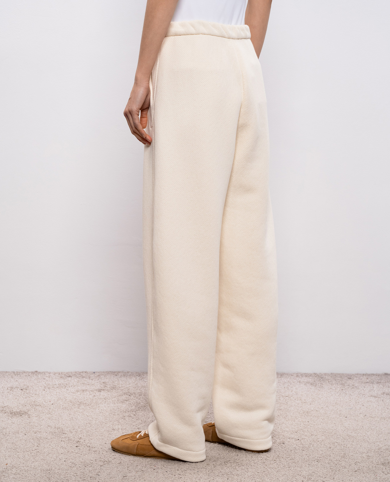 

Beige insulated sports pants DENTE Max Mara