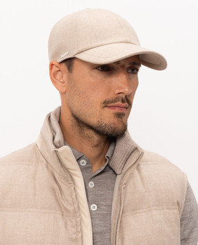 Enrico Mandelli Beige wool and cashmere cap CAP4015804