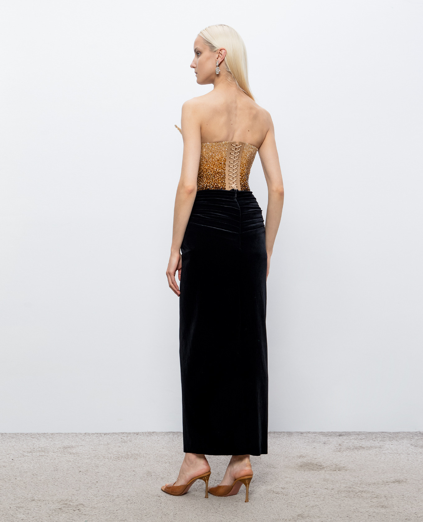 Black dress with corset top Montsand 3