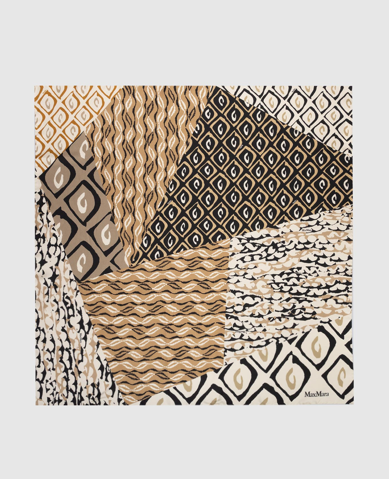 

Beige CARRE silk scarf with branded print Max Mara