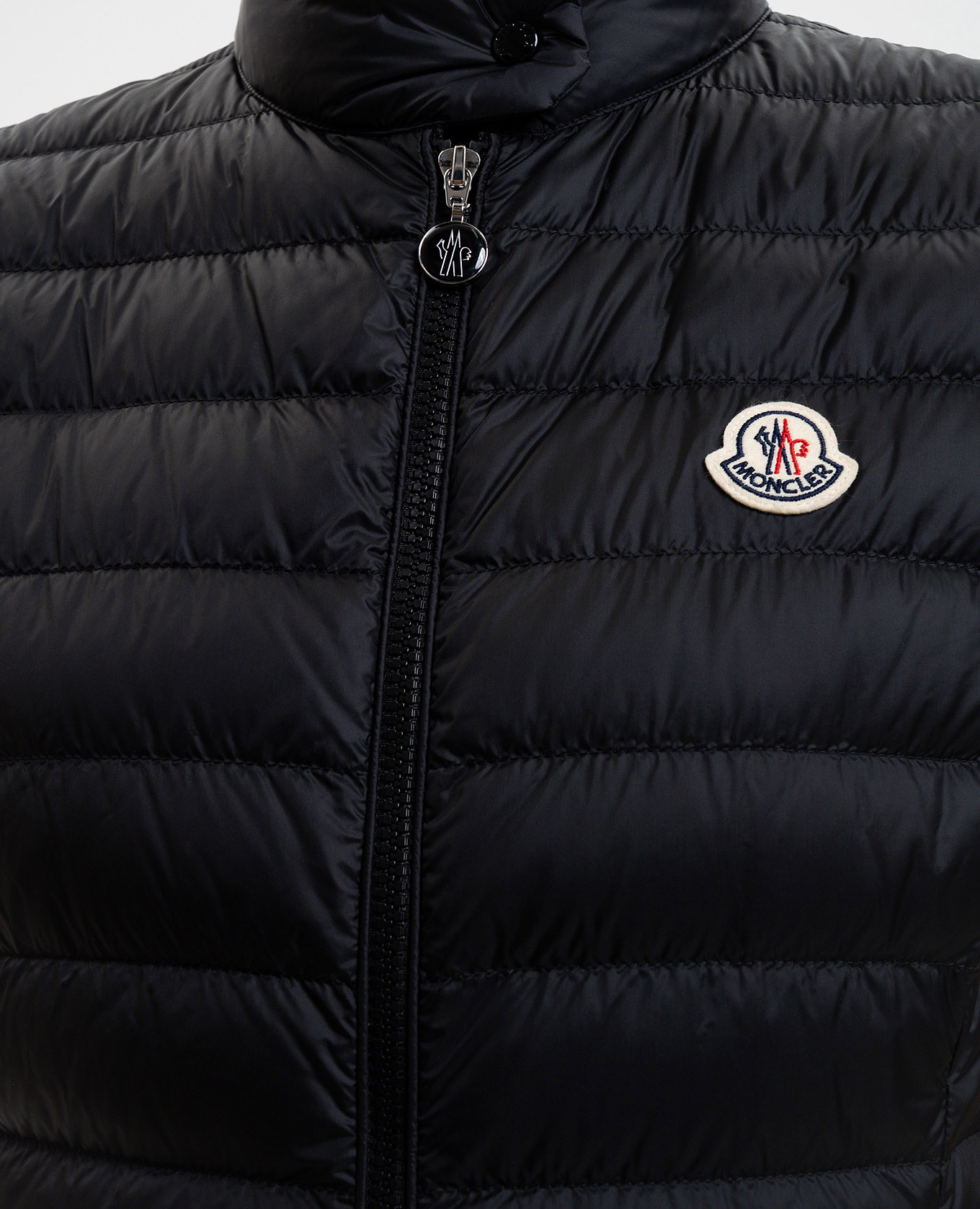 

Black down vest with logo patch Moncler