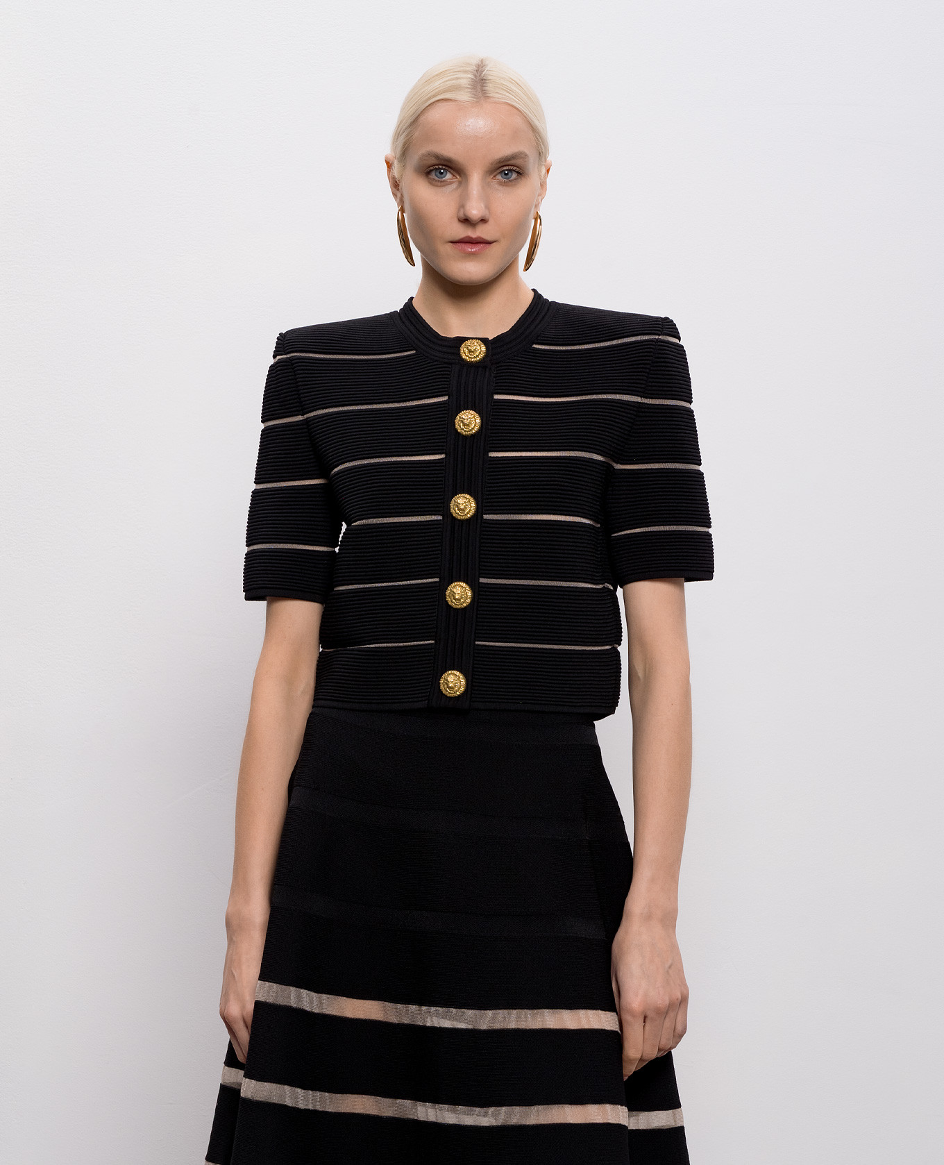 

Black cardigan Balmain