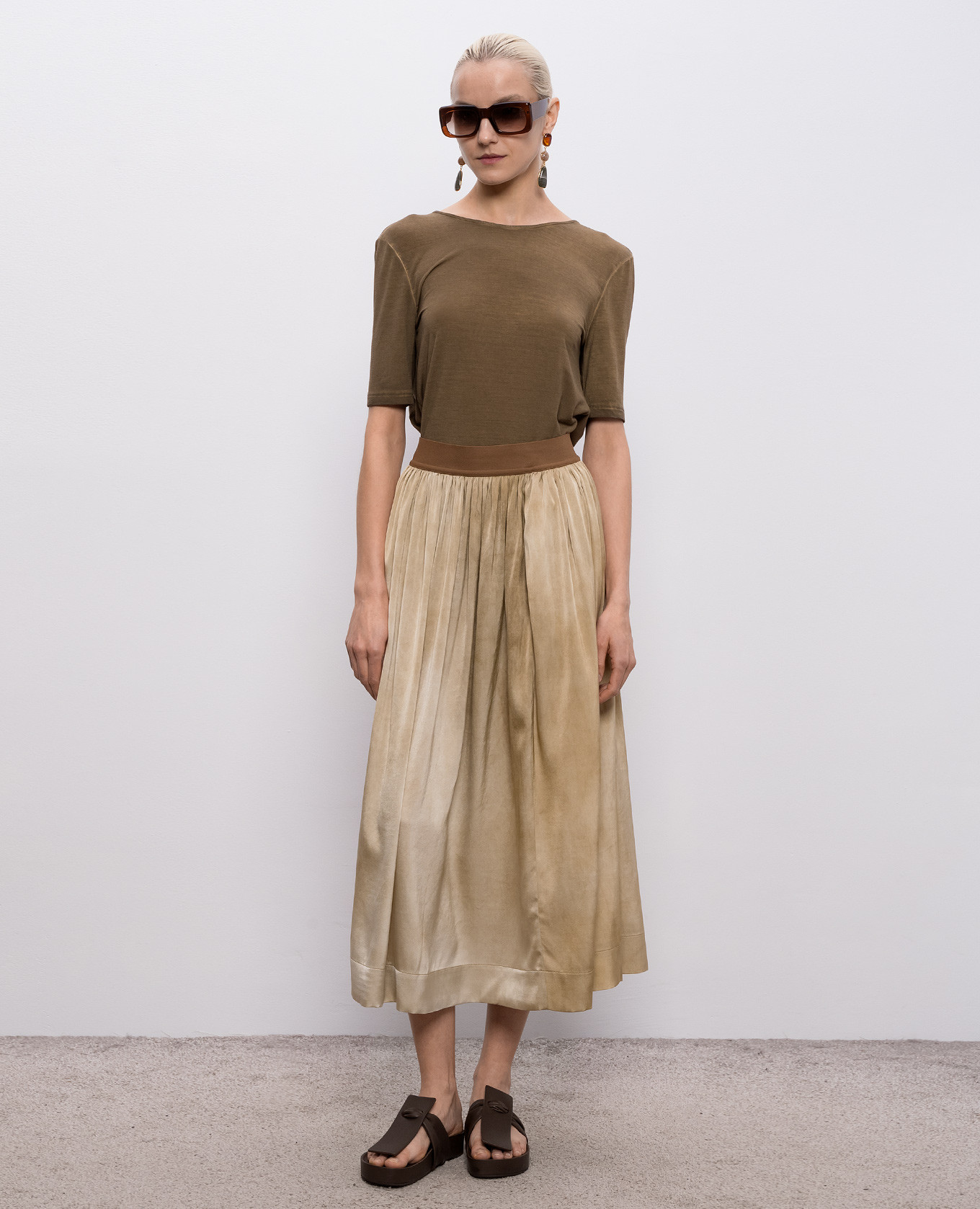 

Brown T-shirt Tea UMA WANG