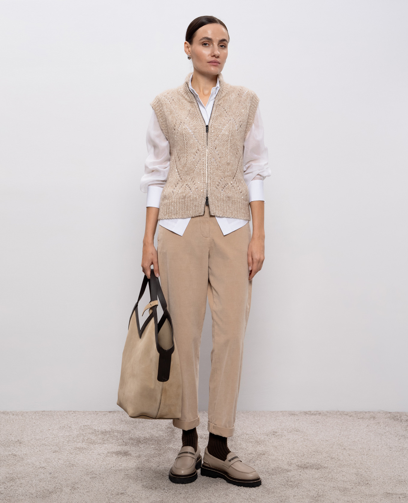 

Beige corduroy pants with lapels Peserico
