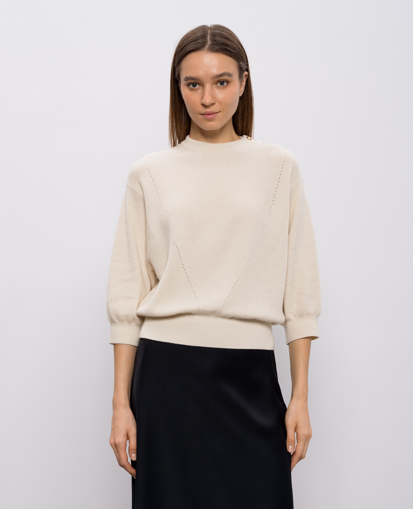 

Beige cashmere sweater Agnona