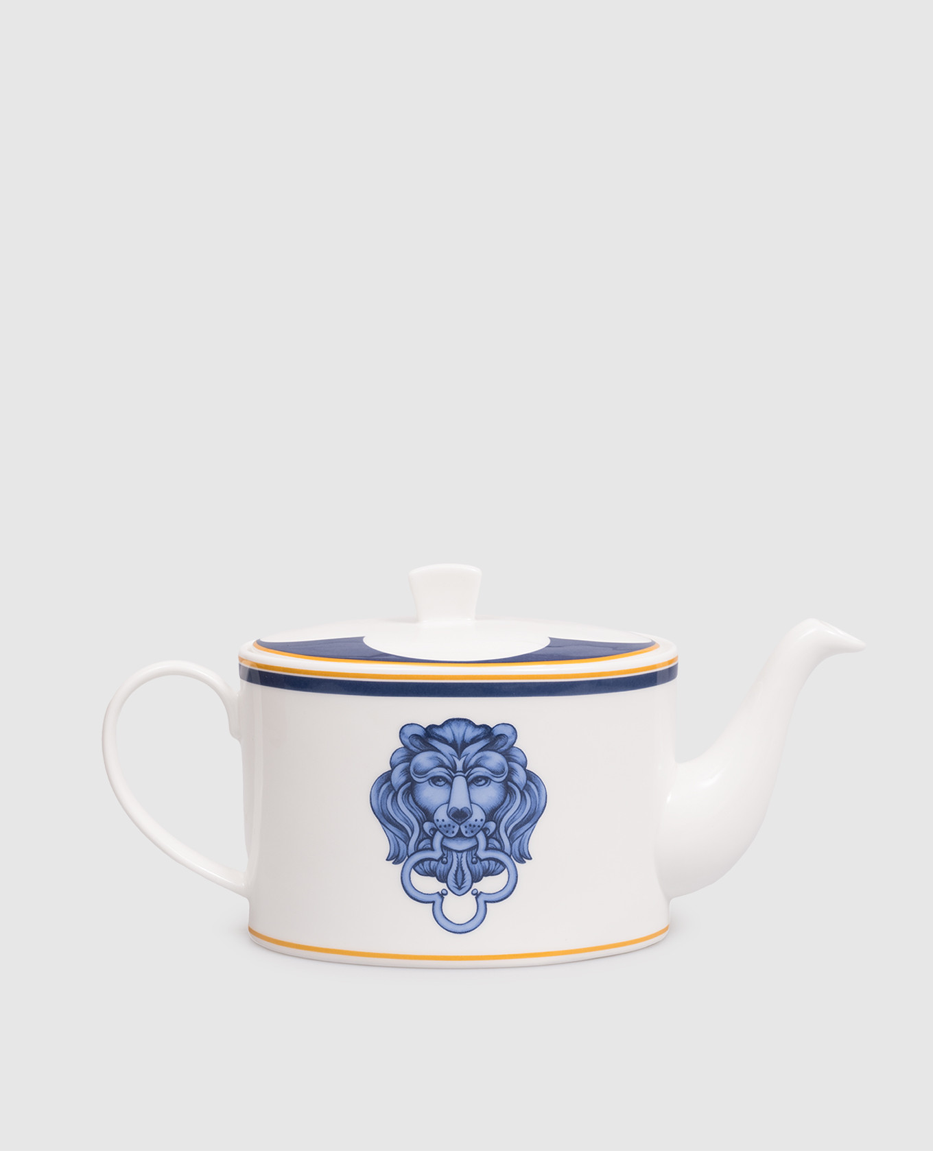 

White porcelain teapot El Leon Geminiano Cozzi 1765