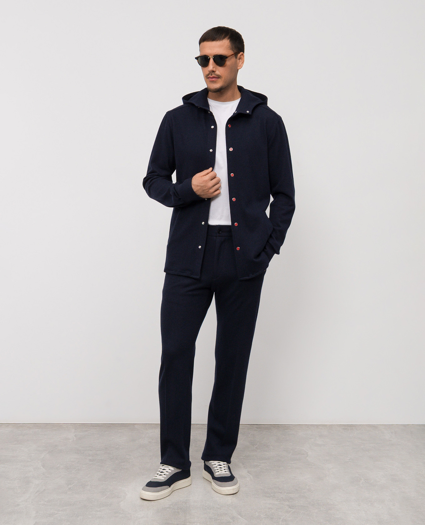 

Blue wool and cashmere pants Kiton