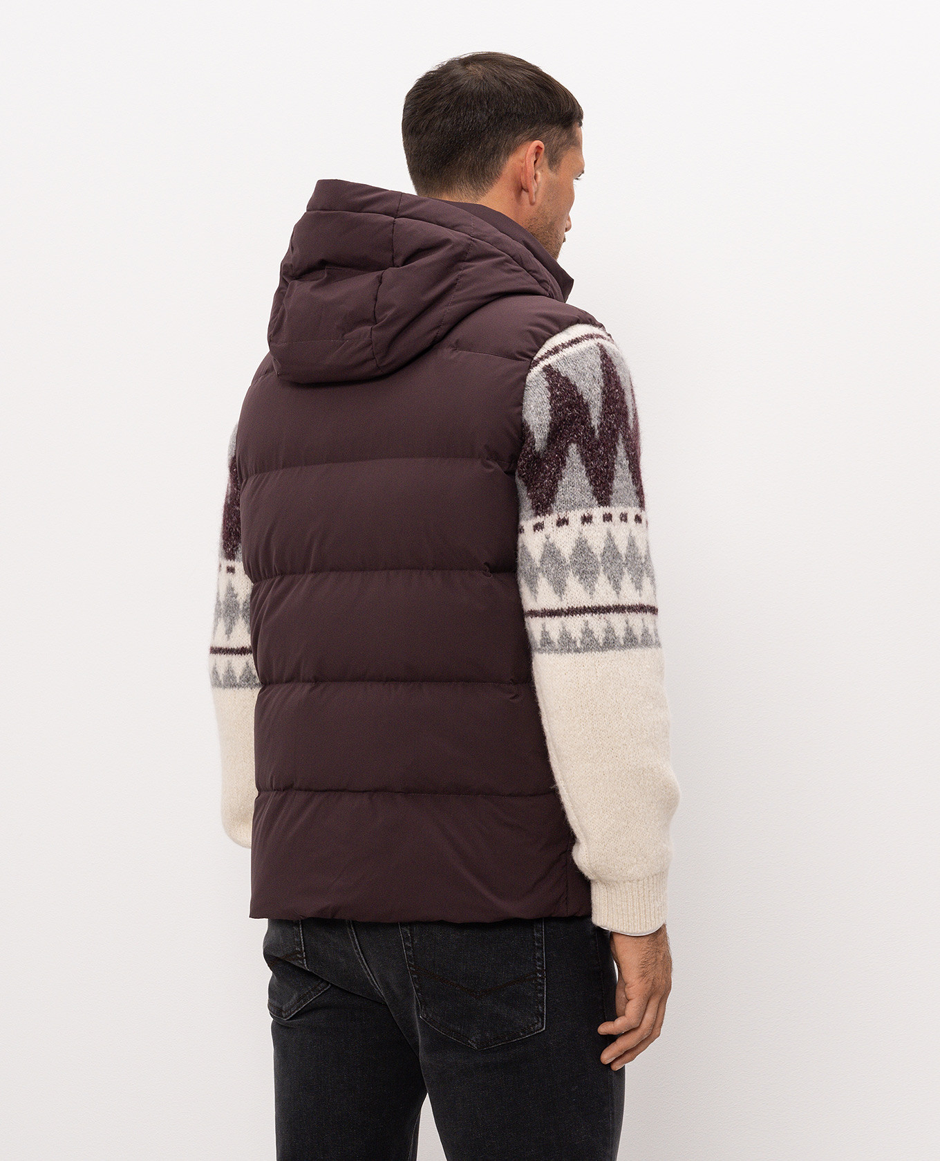 Burgundy down vest Peserico 4
