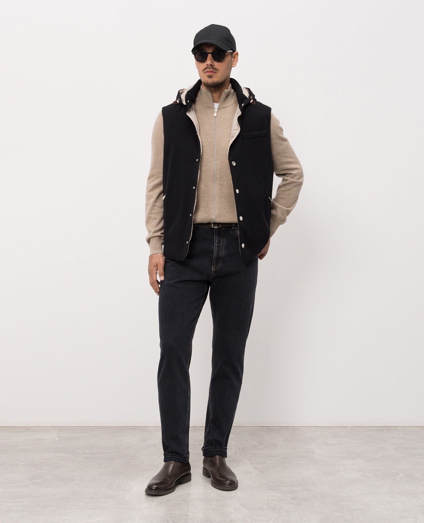 Dark blue jeans with logo patch Brunello Cucinelli 2