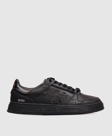QUINN schwarze Sneaker mit Logodruck