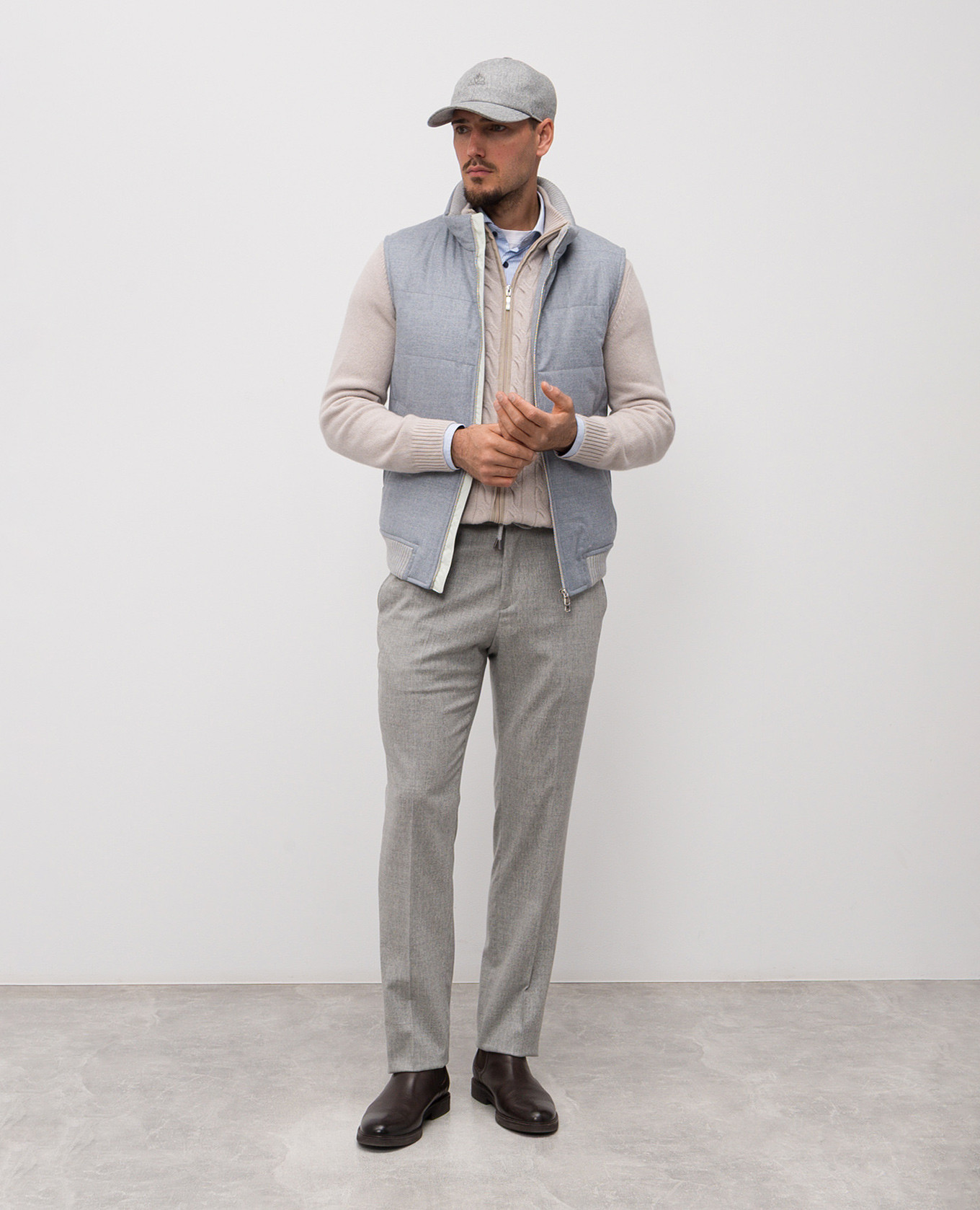 Blue wool and cashmere vest Pini Parma 2
