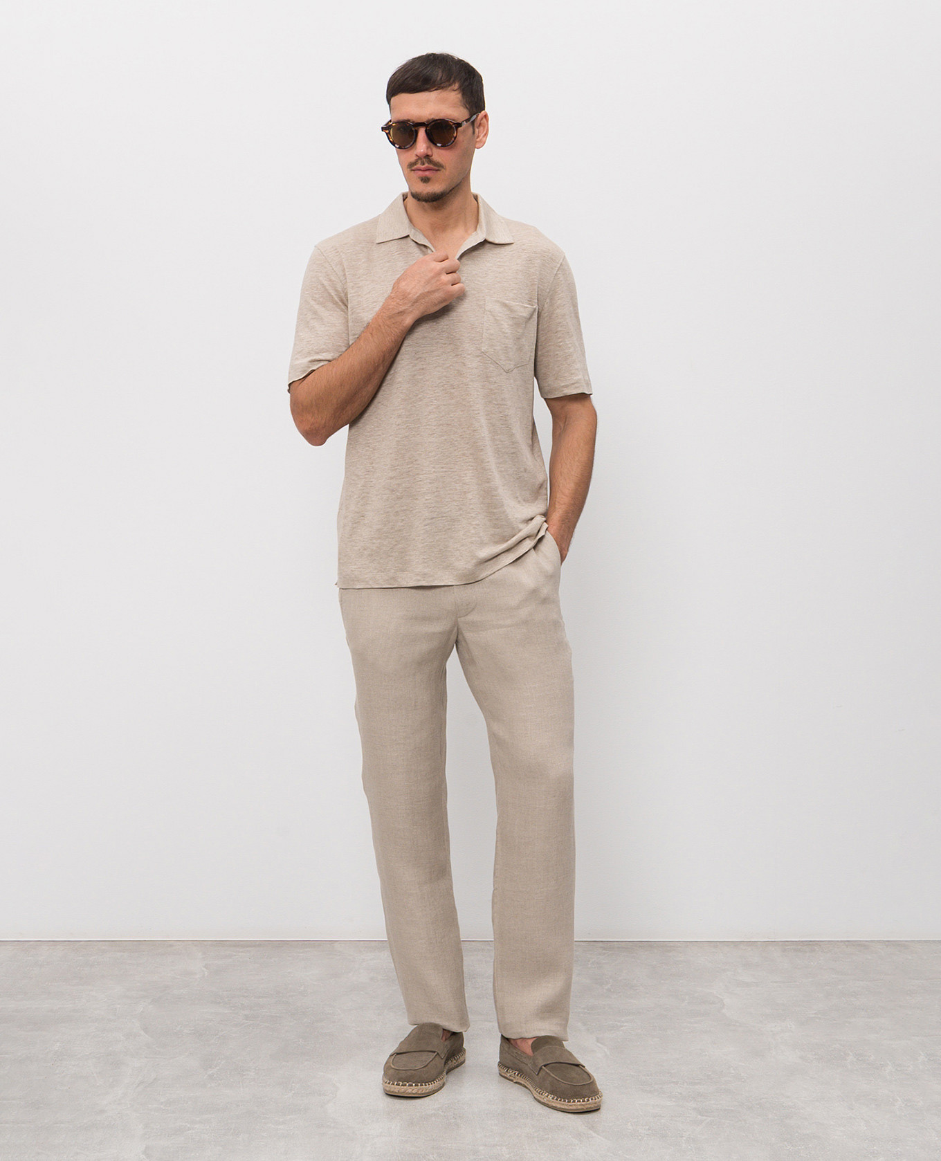 

Beige linen pants Sease